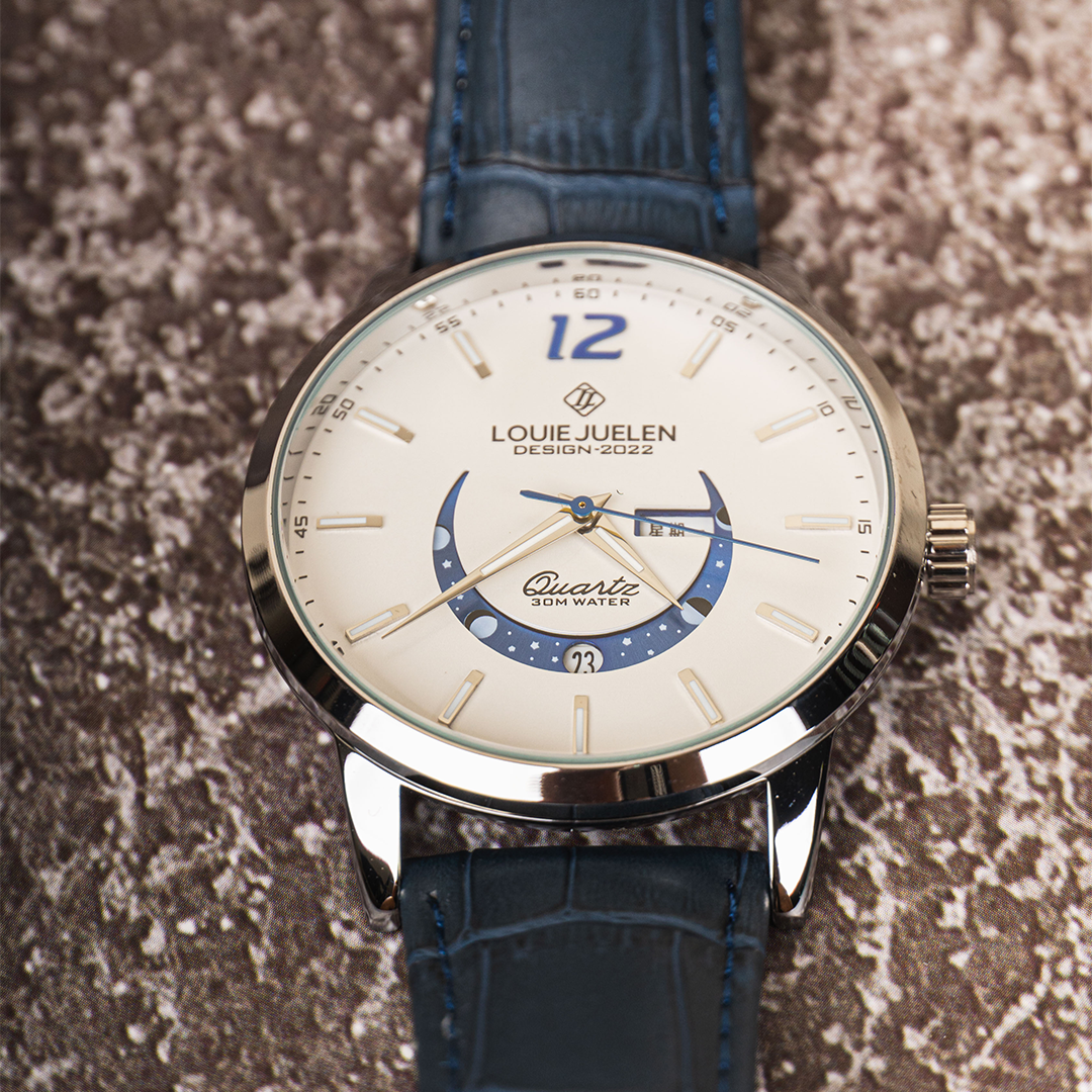 ELEGANTE RELOJ CON FASE LUNAR
