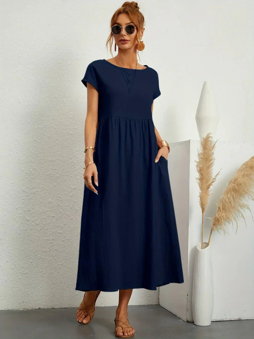 GABRIELA™ — VESTIDO MEDIO FLUIDO DE ELEGANCIA ATEMPORAL