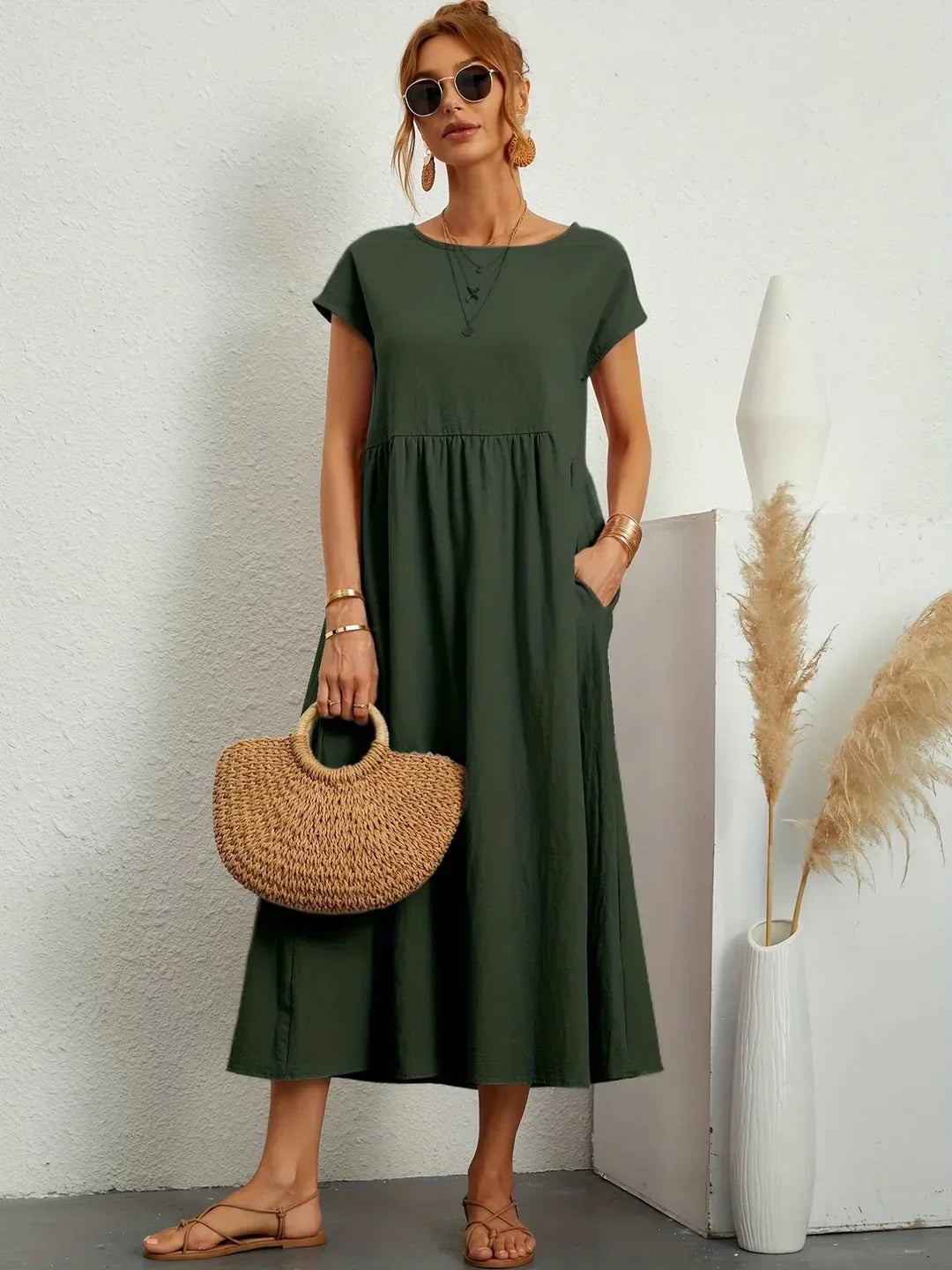 GABRIELA™ — VESTIDO MEDIO FLUIDO DE ELEGANCIA ATEMPORAL