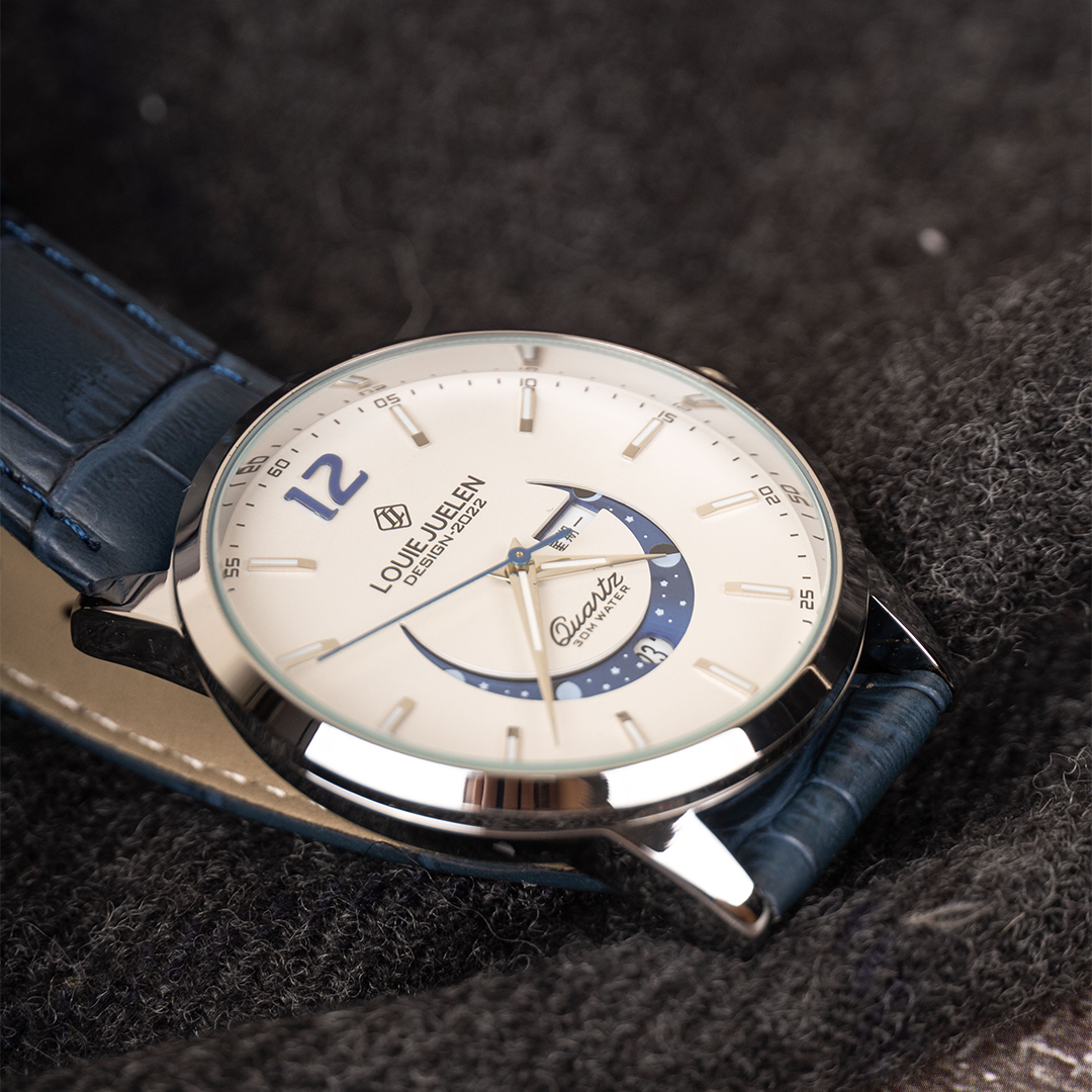 ELEGANTE RELOJ CON FASE LUNAR